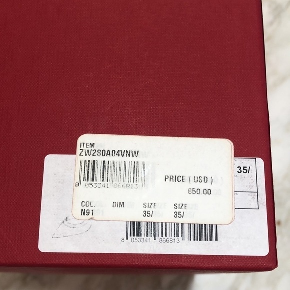 VALENTINO GARAVANI Patent Rockstud Pump 85mm - Black/Poudre - Picture 9 of 9